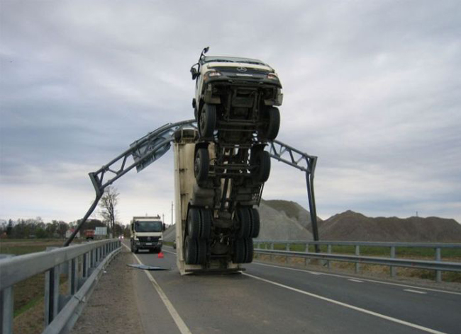 277_truck_car_accident_2.jpg