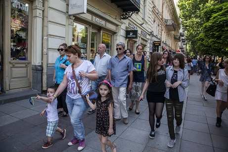 Tbilisi_Street__People.jpg