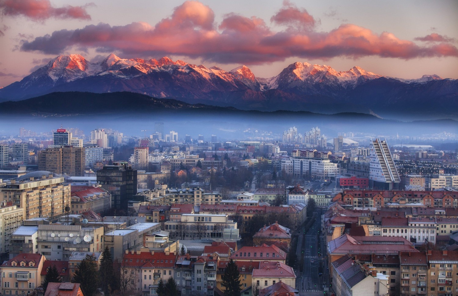Ljubljana_soncni_zahod_rok_godec.jpg