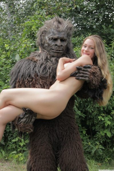 bigfoot_2_400x600.jpg