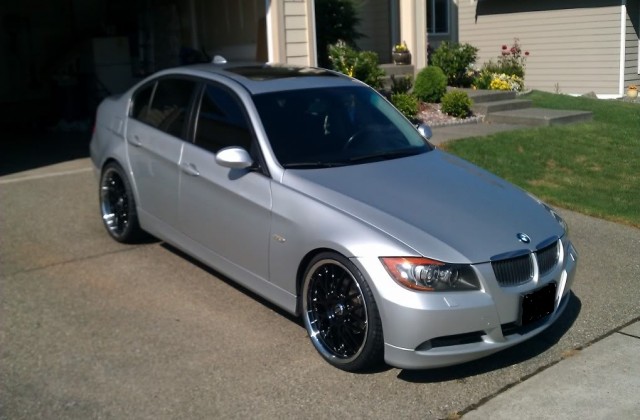 medium_2006_bmw_325i_lusso_2006_bmw_3_series_325_328.jpg