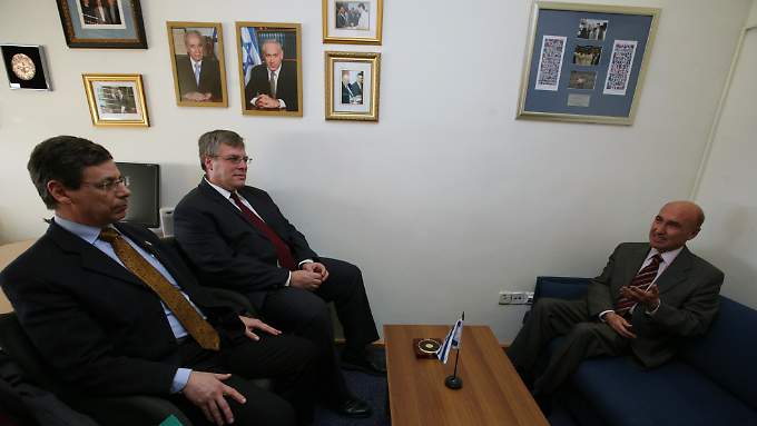 MIDEAST_ISRAEL_PALESTINIANS_TURKEY_JRL801.jpg