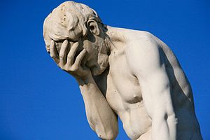 300px_Paris_Tuileries_Garden_Facepalm_statue.jpg