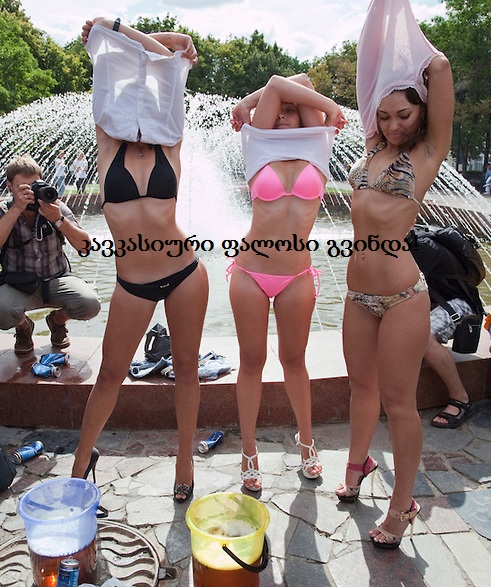 russia_moscow_medvedev_girls_ru176455.jpg