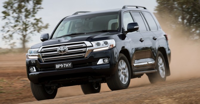 landcruiser_01.jpg