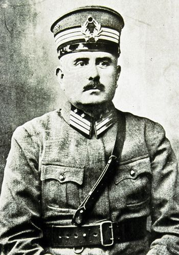 Kiazim_Karabekir_Pasha_with_Djemaliye.jpg