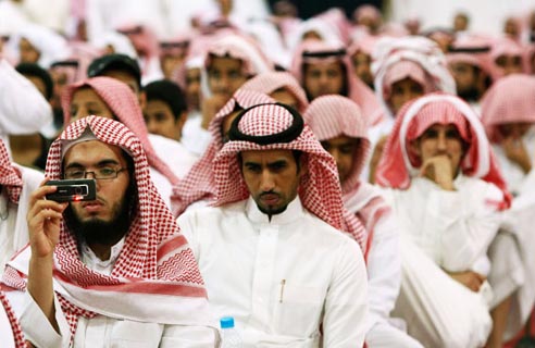 Saudi_Men.jpg