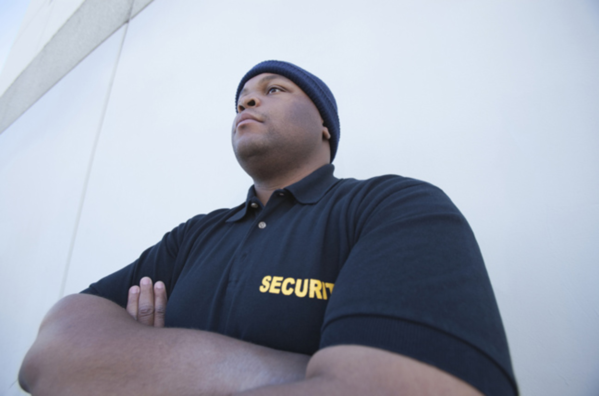security_guard_picture_via_shutterstock.jpg