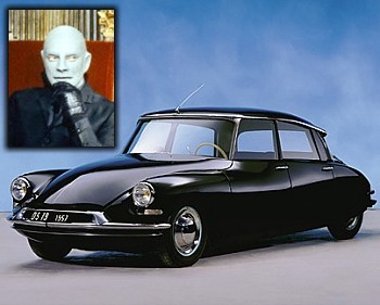 A051006_TON_FANTOMAS_CITROEN_V.JPG