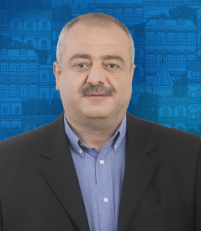 chelidze_cr_289x331.png
