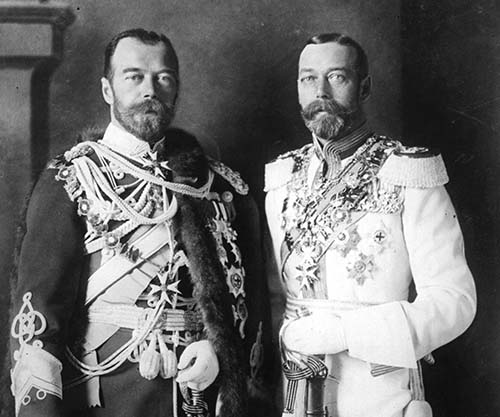 King_George_V_and_his_physically_similar_cousin_Tsar_Nicholas_II_of_Russia_in_German_military_uniforms_in_Berlin_1913_small.jpg
