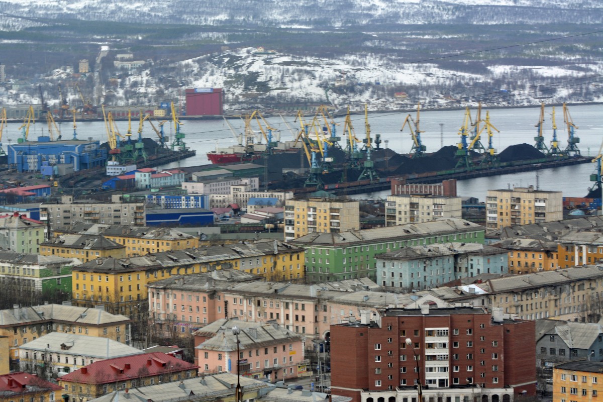 murmansk_coal_harbour_port_1200x800.jpg