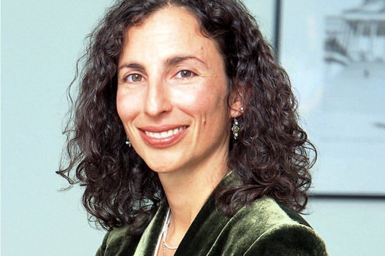 melanie_sloan_28b33238_fc85_45fe_a938_a8538790a3f_resize_750.jpeg