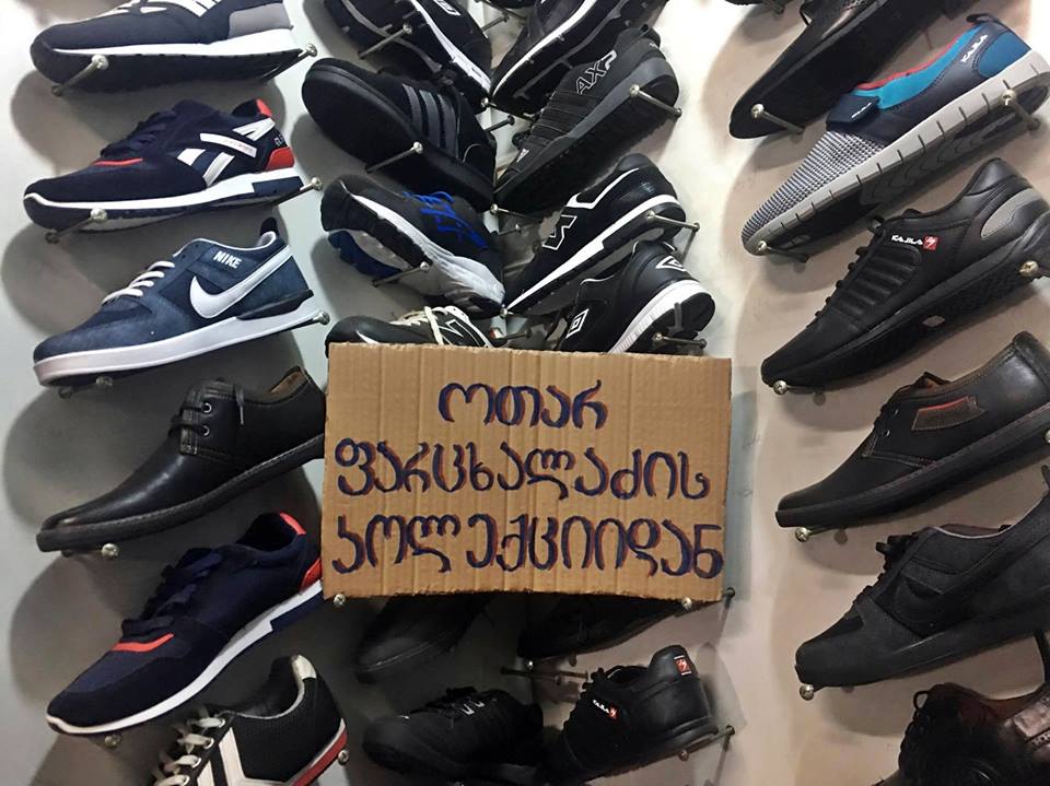 BOTAS.jpg