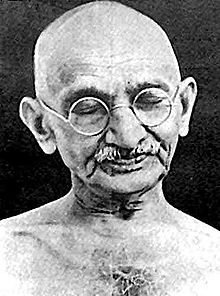 220px_Gandhi_closed_eyes.jpg