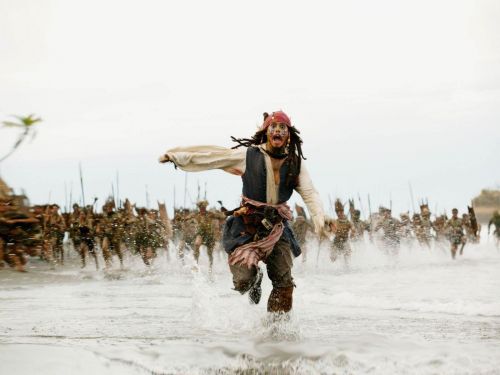 Jack_Sparrow_Being_Chased.jpg