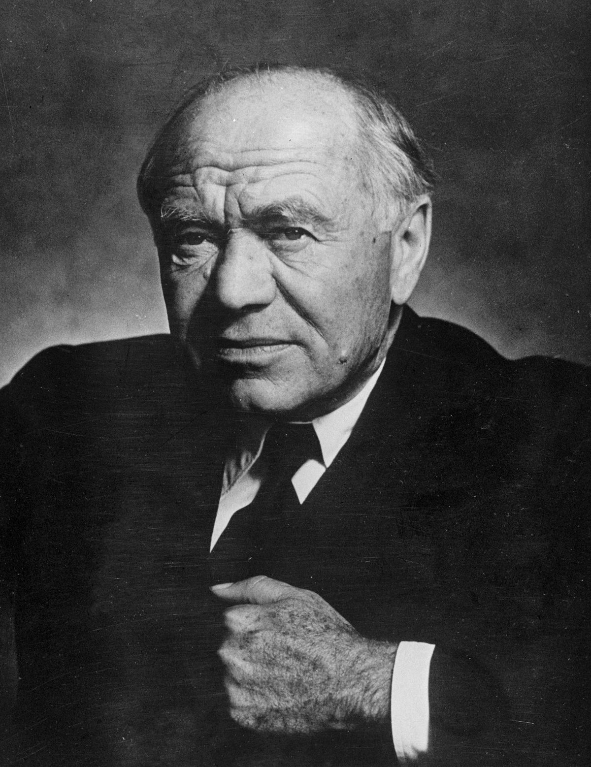 Lord_Beaverbrook_1947b.jpg