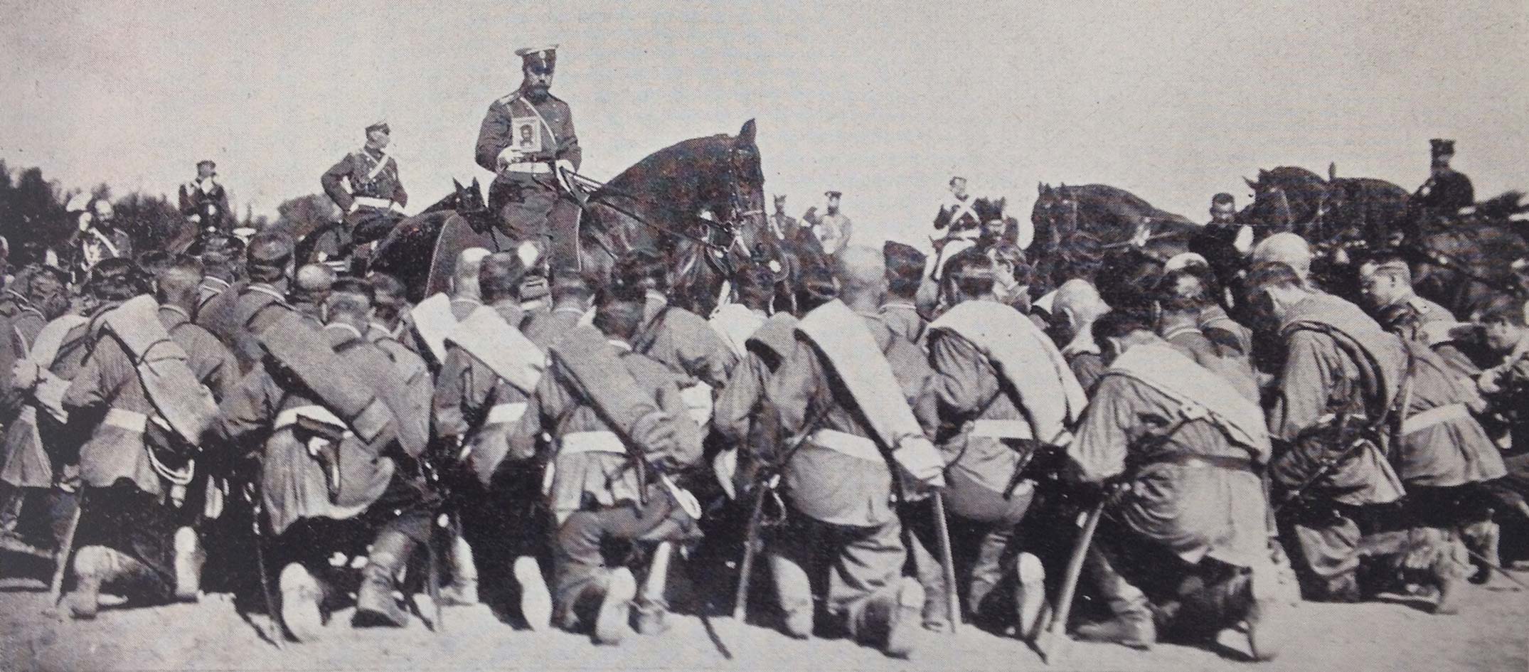 2Sept_TsarBlessingSoldiers_7Aug1914.jpg
