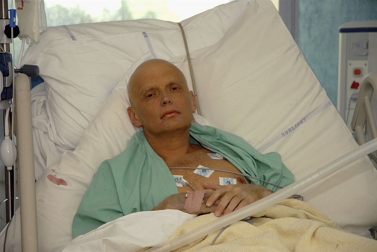 1280px_Alexander_Litvinenko_by_Natasja_Weitsz.jpg