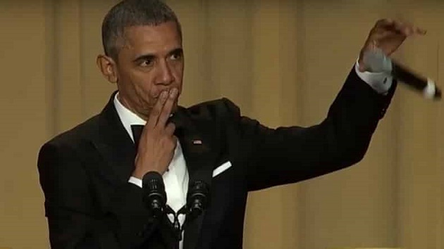 Obama_mic_drop.jpeg