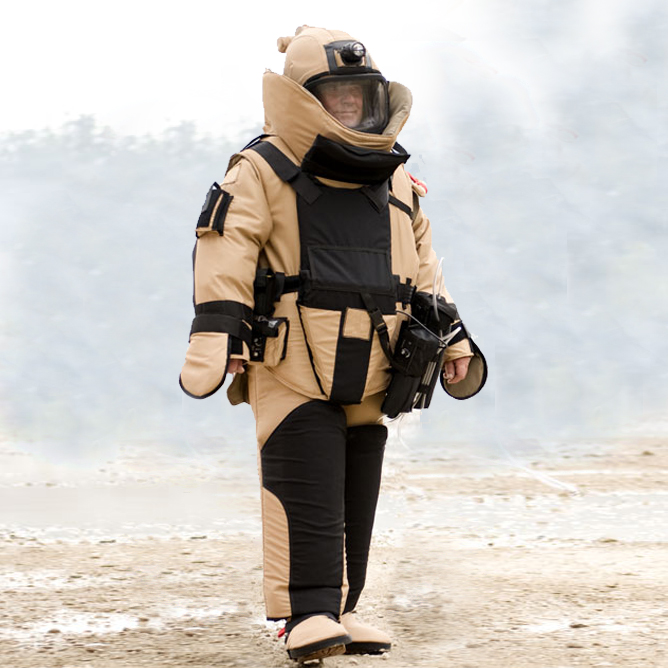 Bomb_Suit_3__1_.jpg