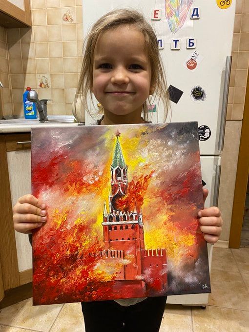Kremlin_under_fire.jpg