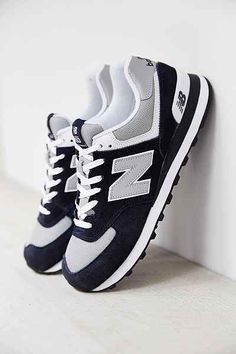 f977cc68874456e6ce9760360de88014__running_sneakers_urban_outfitters.jpg