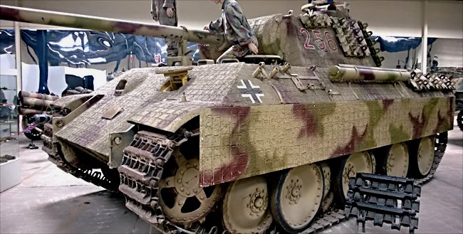 saumur_panzer_5_panther_tank.jpg