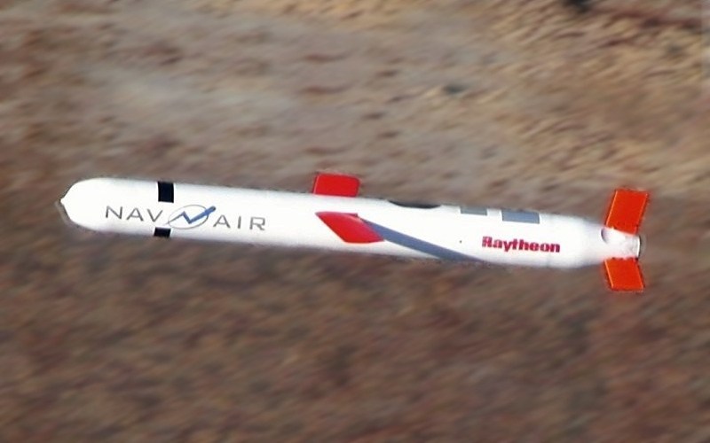 Tomahawk_cruise_missiles.jpg
