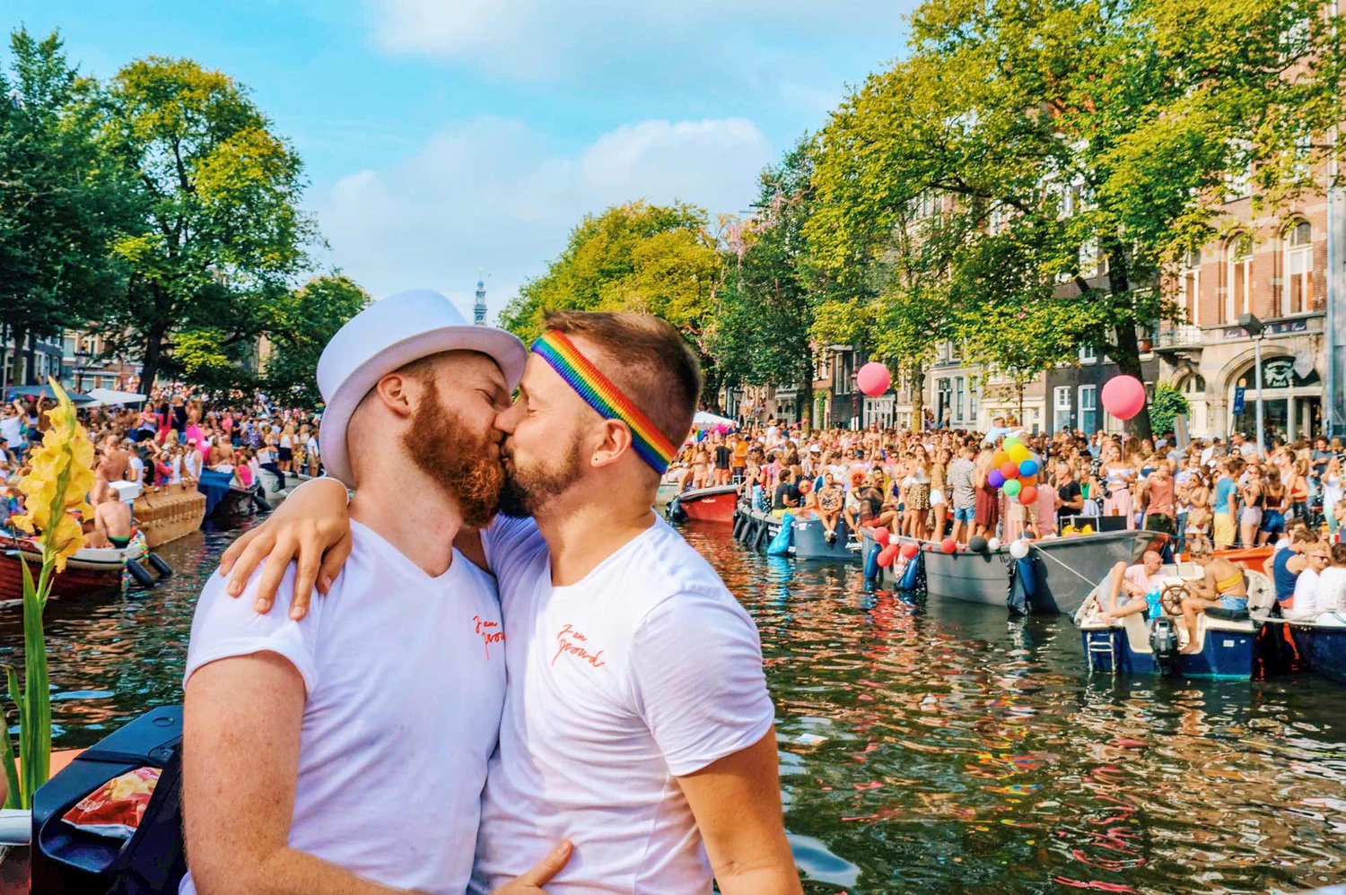Gay_Pride_Amsterdam_2018_Canal_Boat_Parade_Main.jpg