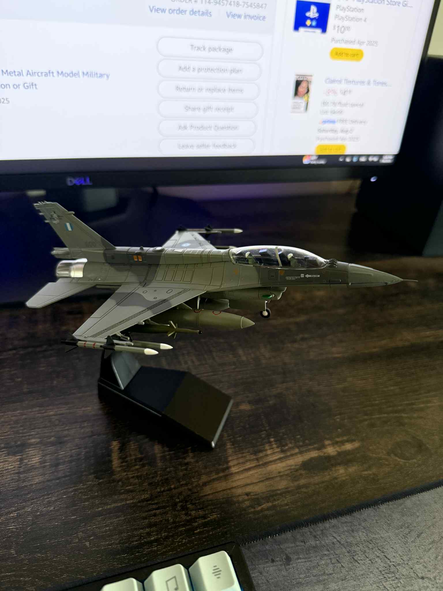 f16d.jpg