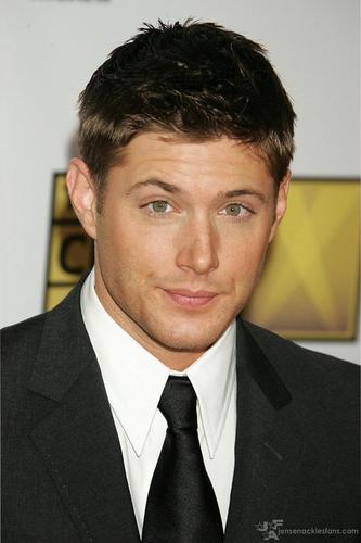 jensen_ackles_jensen_ackles_171059_333_500.jpg