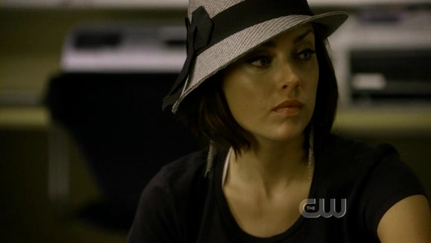 _allshares.ge__5BOFFLINE.GE_5D90210.S02E04.HDTV.XviD_LOL.avi_000374290.jpg