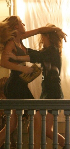 serena_blair_fight.jpg