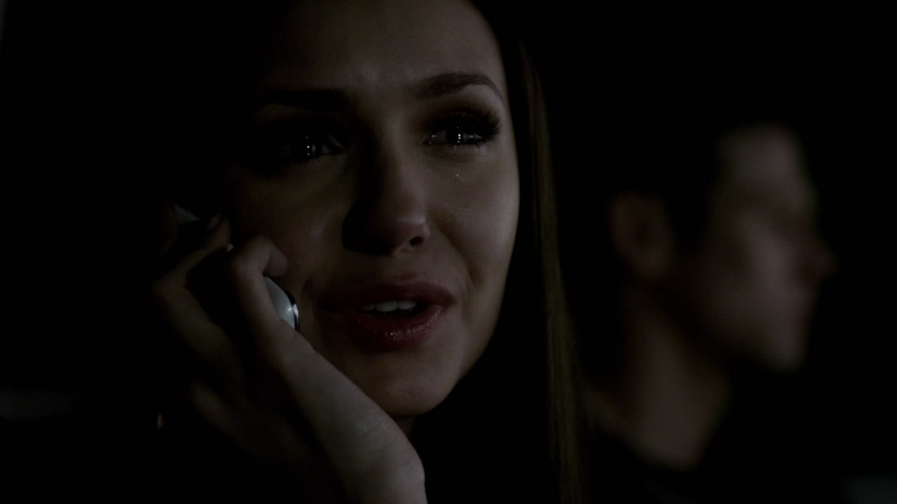 The.Vampire.Diaries.s03e22.720p.rus.eng.Kybik.v.Kybe.mkv_snapshot_28.44__2012.05.13_17.33.48_.jpg