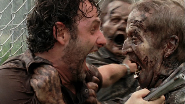 walking_dead_season_3_10_home_rick_and_zombies_attack_andrew_lincoln_review_episode_guide_screenshots.jpg