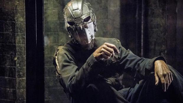 the_flash_iron_mask.jpg