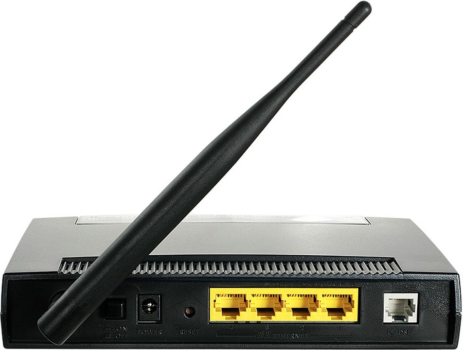 zyxel_p660htw2ee_2___P_.jpg