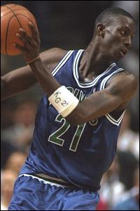 garnett_200_960305.jpg