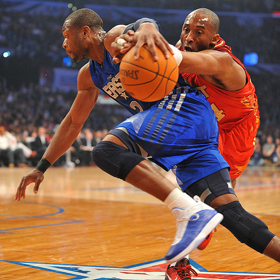kobe_wade_022011.jpg