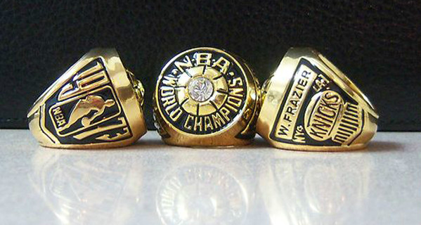 Knicks_Championship_Ring1.jpg