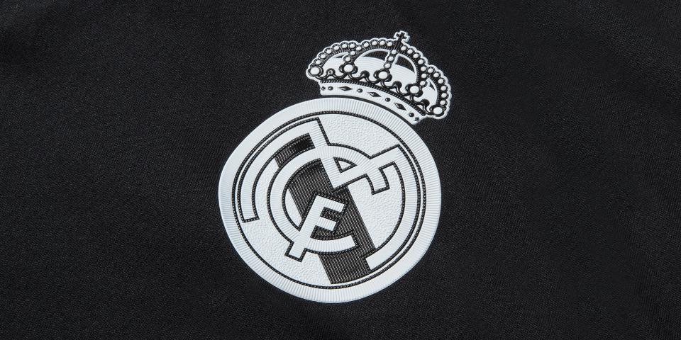 Real_Madrid_14_15_Third_Kit_Official__1_.jpg