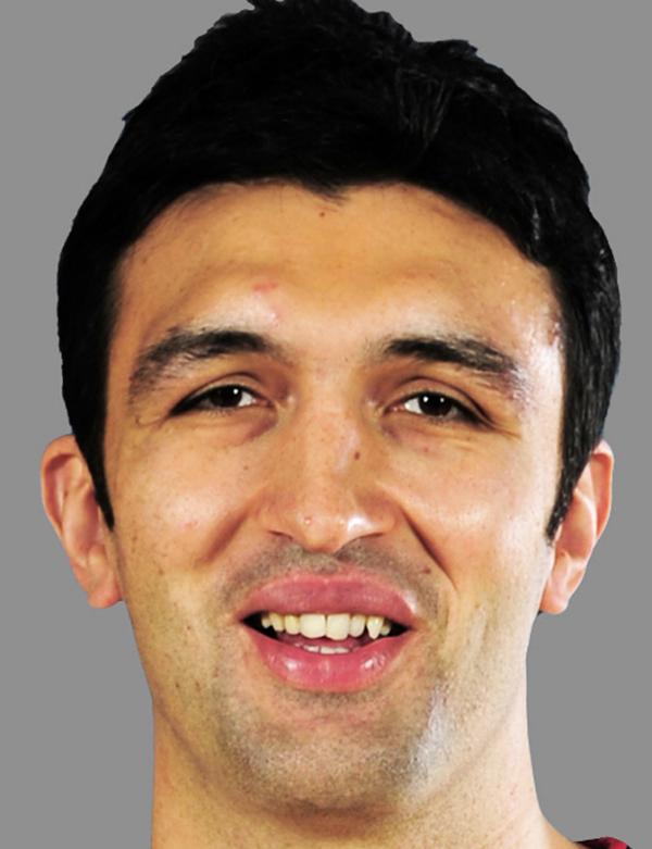 zaza_pachulia_basketball_headshot_photo.jpg