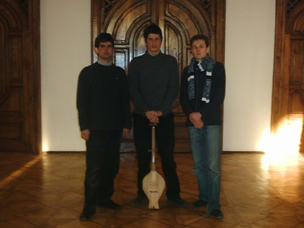shavnabadas_trio.JPG