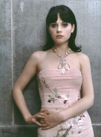 zooey_deschanel01.highlight.jpg