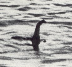Lochnessmonster_Surgeon__s_photo_1934.jpg