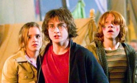 rowling28606_wideweb__470x287_0.jpg