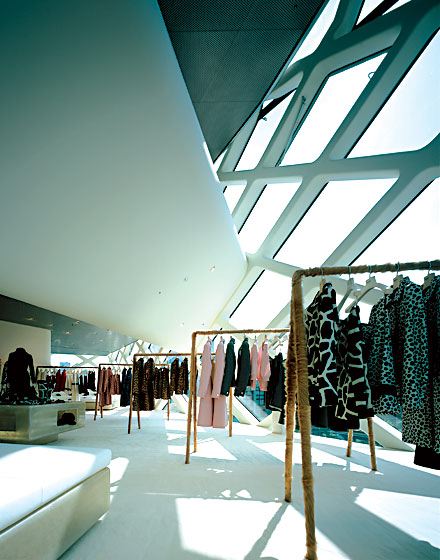 prada_tokyo_p27.jpg