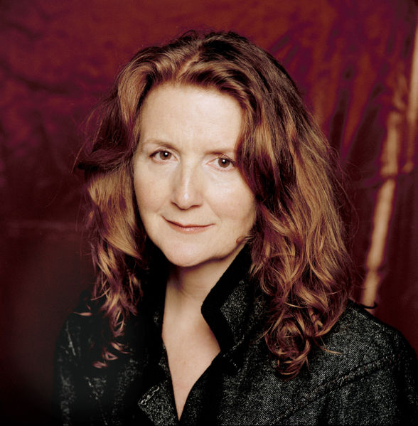 588px_SallyPotterPortraitJune05.JPG
