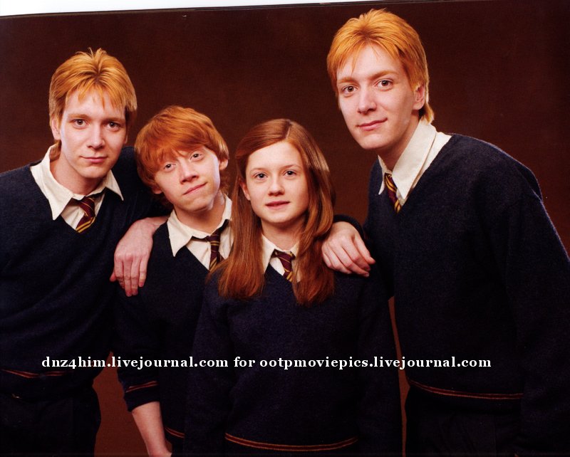 crookedweasleyfamilywa4.jpg